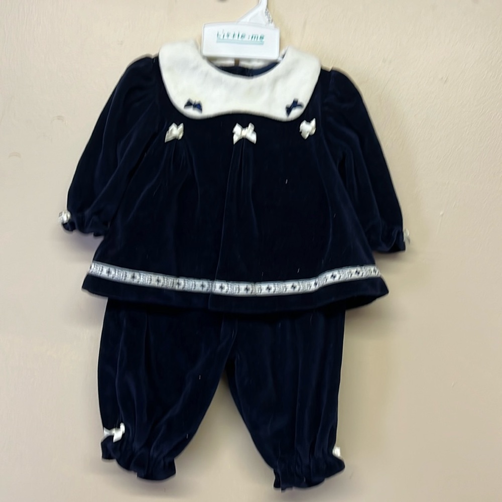 Little Wonders 2pc Velvet Set Size 0-3M